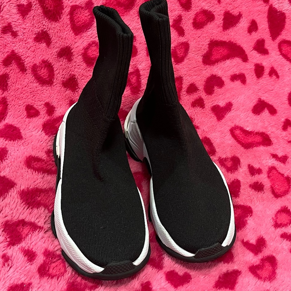 Women’s Sneakers